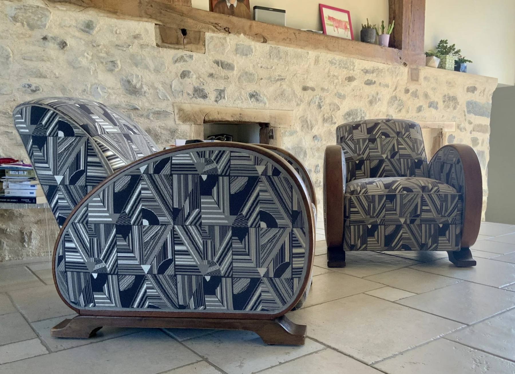 Réfection de 2 fauteuils de salon en bois
